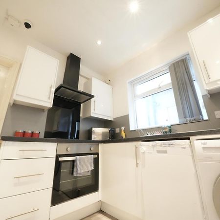 Grand Airport Ensuites Harmondsworth Exteriér fotografie