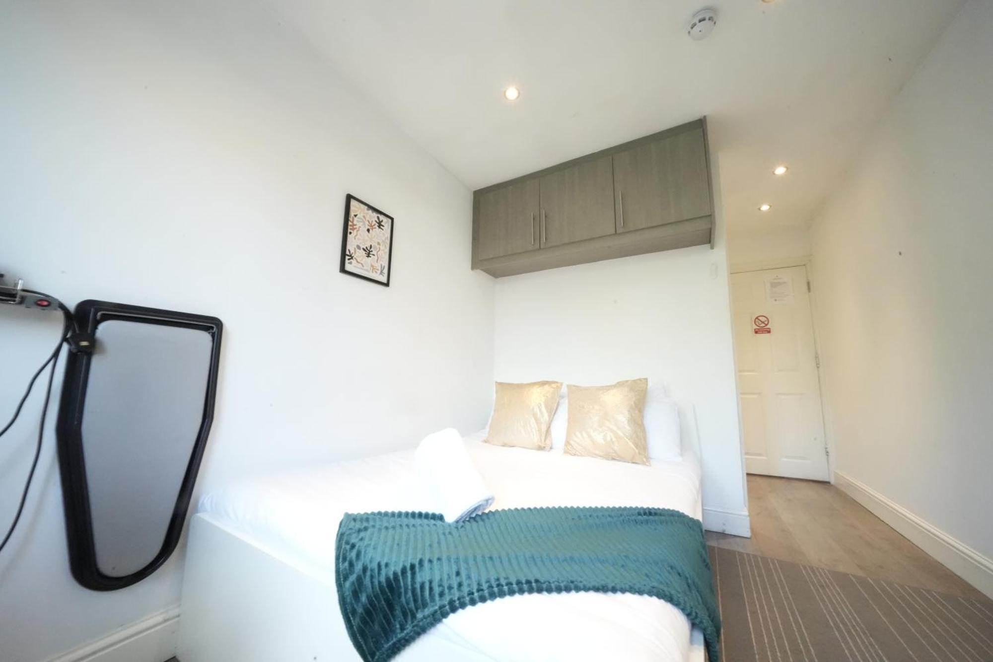 Grand Airport Ensuites Harmondsworth Exteriér fotografie