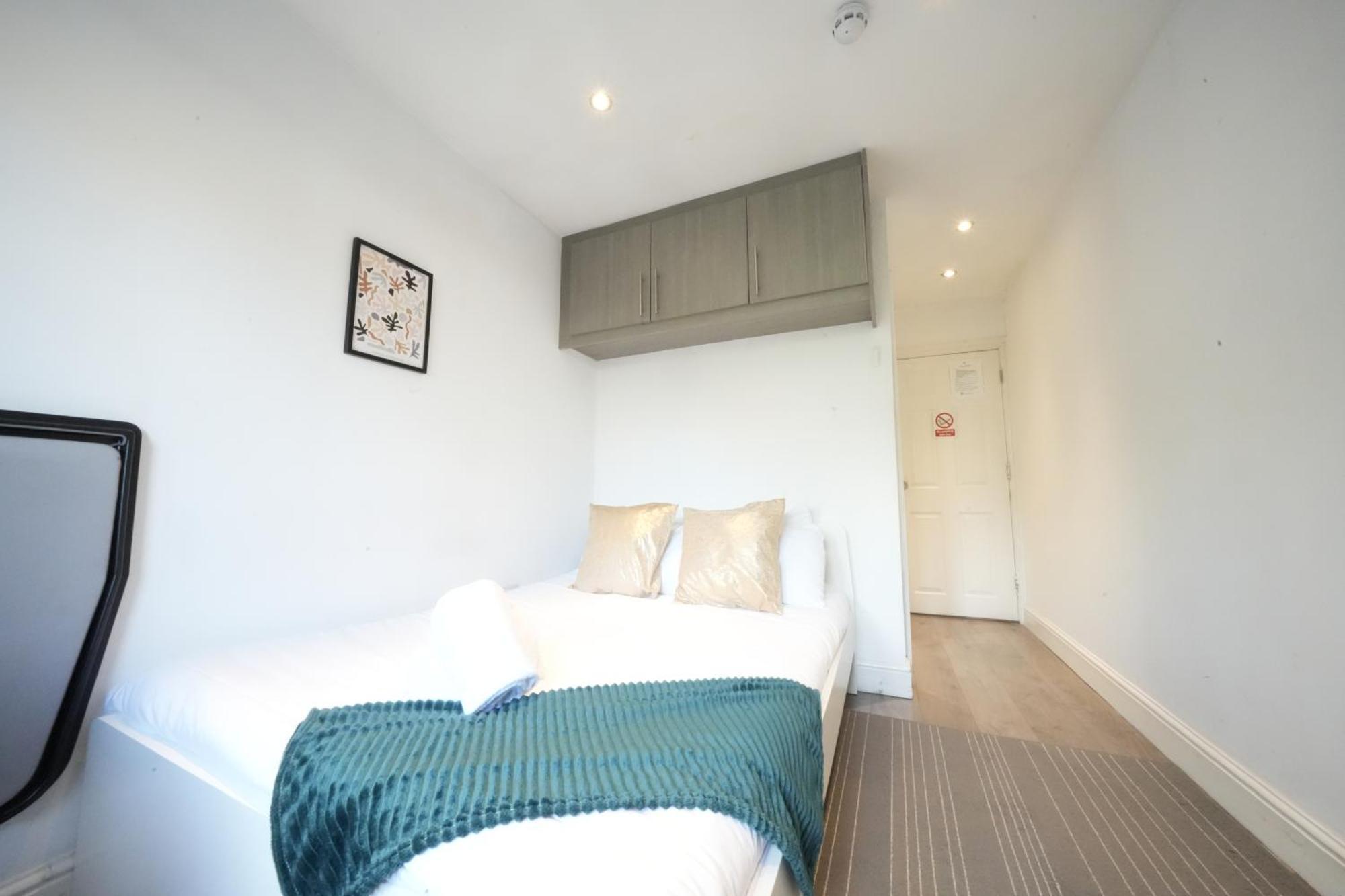 Grand Airport Ensuites Harmondsworth Exteriér fotografie